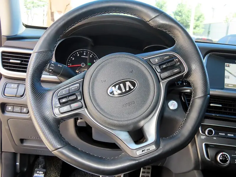 Kia K5