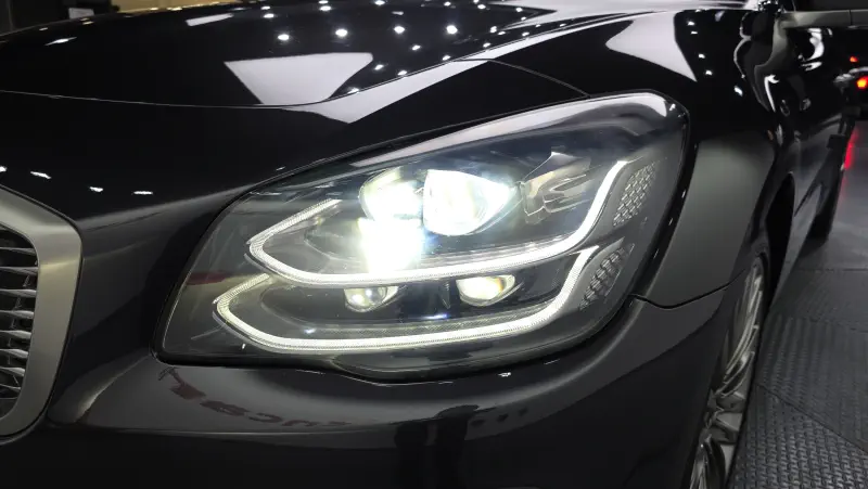 Kia K9