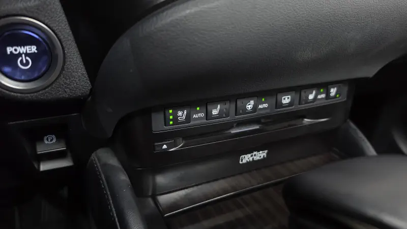 Lexus ES300h