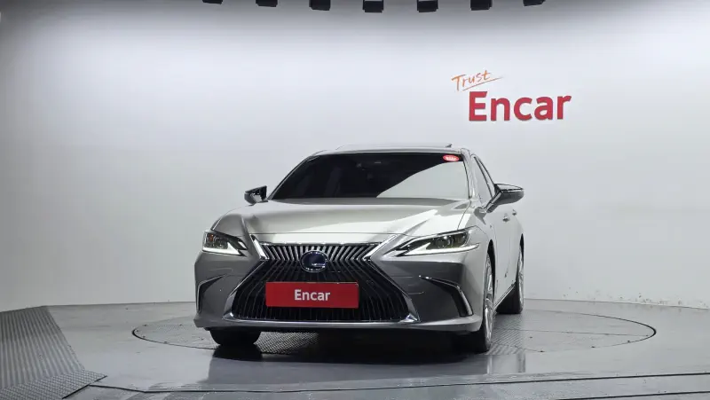 Lexus ES300h