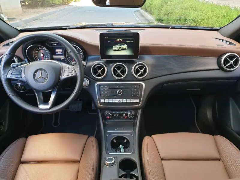 Mercedes-Benz GLA-Class