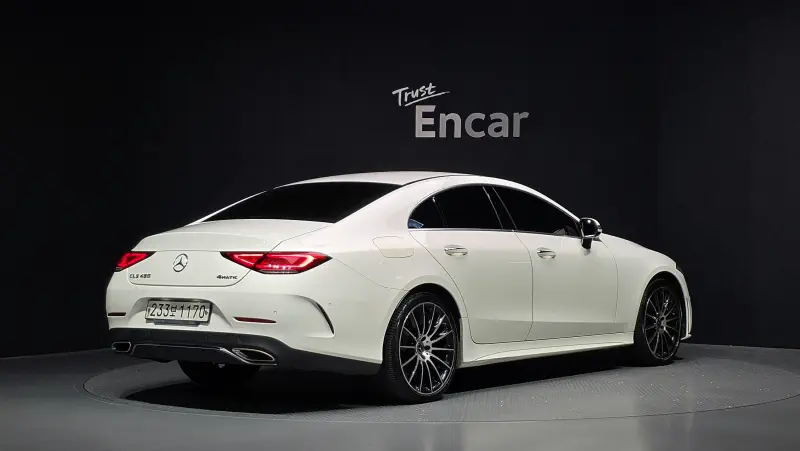 Mercedes-Benz CLS-Class