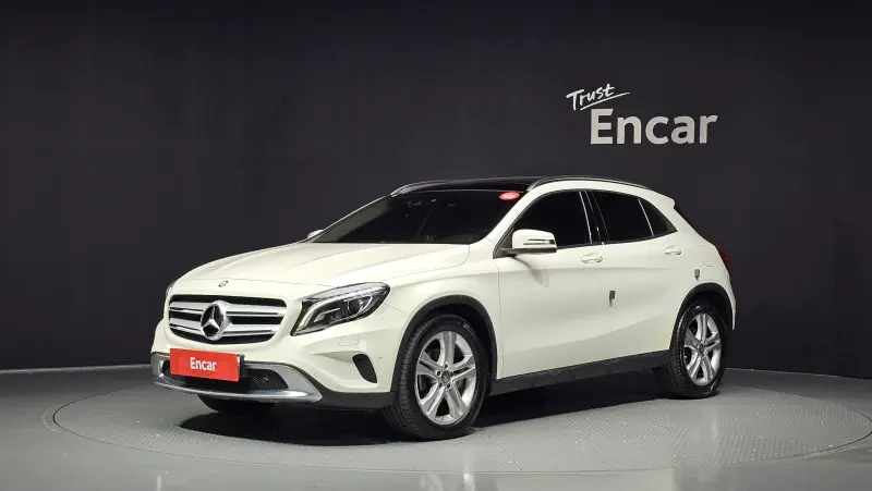 Mercedes-Benz GLA-Class