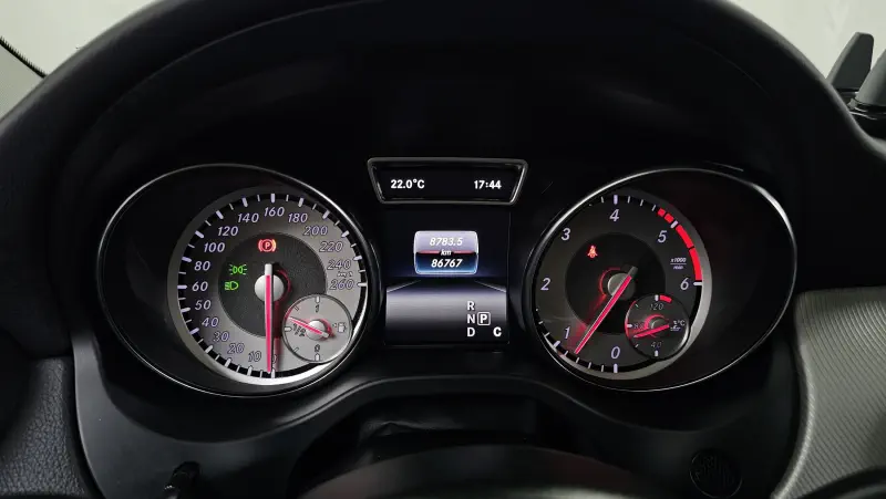 Mercedes-Benz GLA-Class