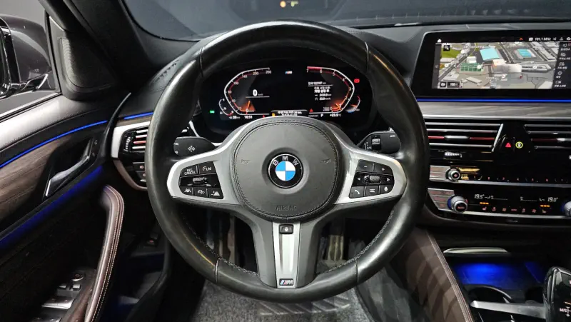 BMW 5-Series