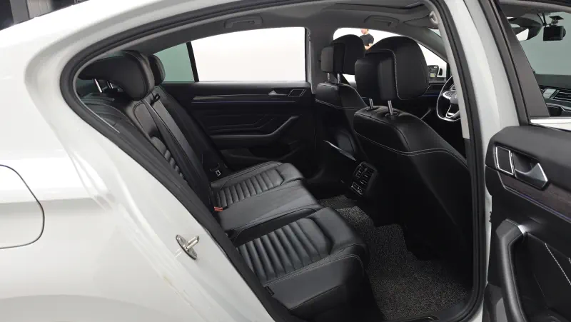 Volkswagen Passat GT