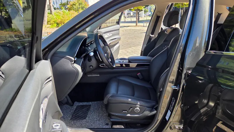Купить Genesis GV70 Daejeon из Кореи