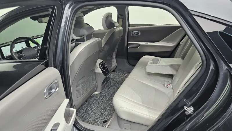 Hyundai Ioniq 6