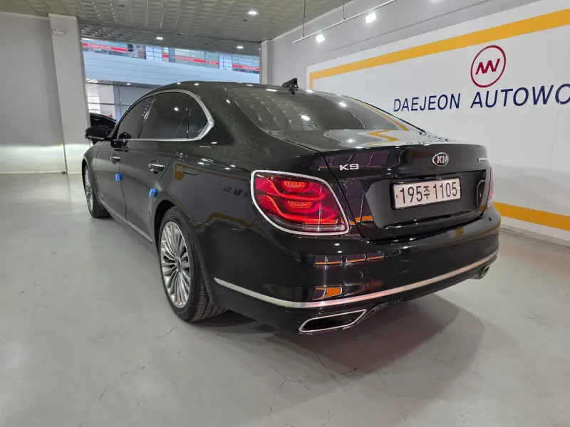 Kia K9