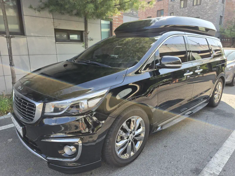 Kia Carnival
