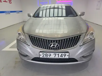 Hyundai Grandeur 2