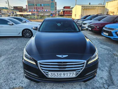 Hyundai Genesis