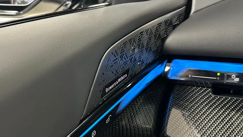 BMW i5