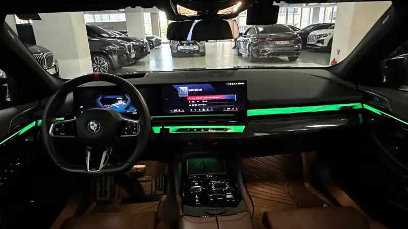 BMW i5