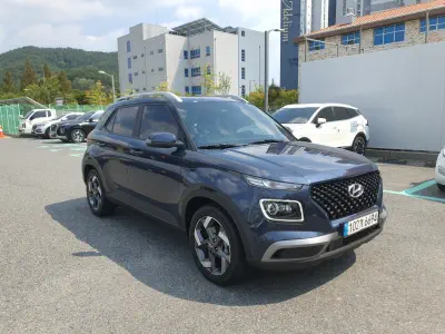 Hyundai Venue