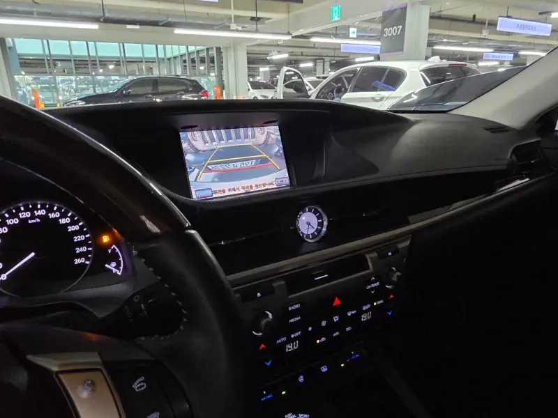 Lexus ES350