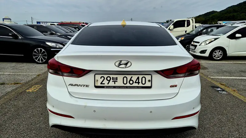 Hyundai AVANTE