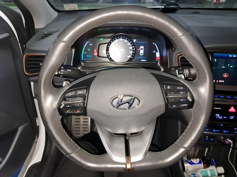 Hyundai Ioniq