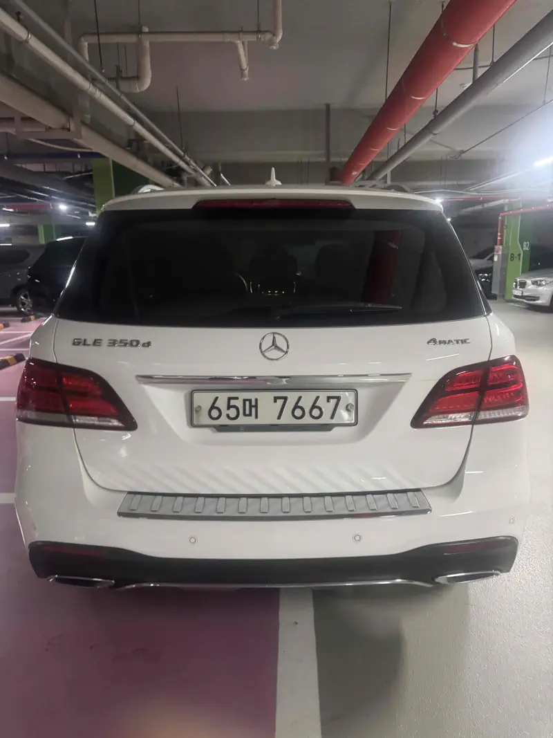 Mercedes-Benz GLE-Class