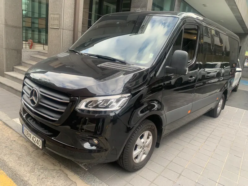 Mercedes-Benz Sprinter