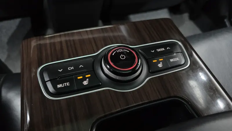 Kia K7
