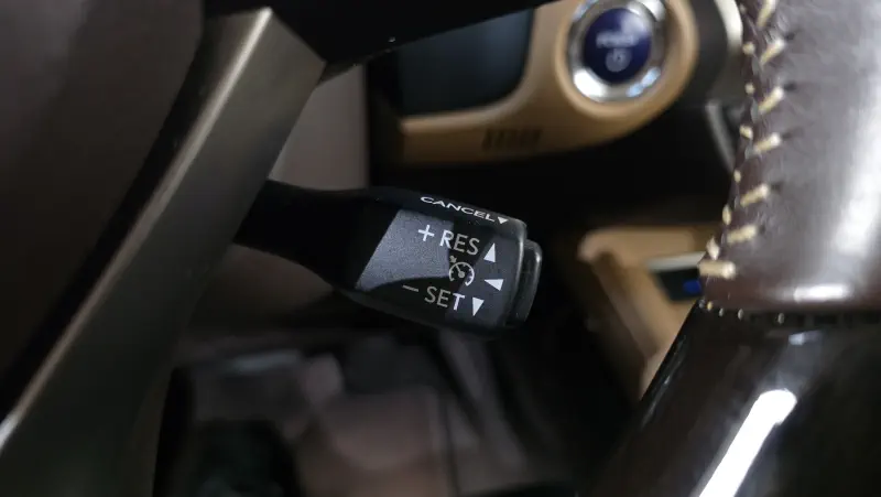 Lexus ES300h