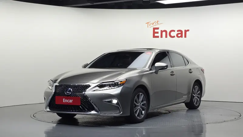 Lexus ES300h