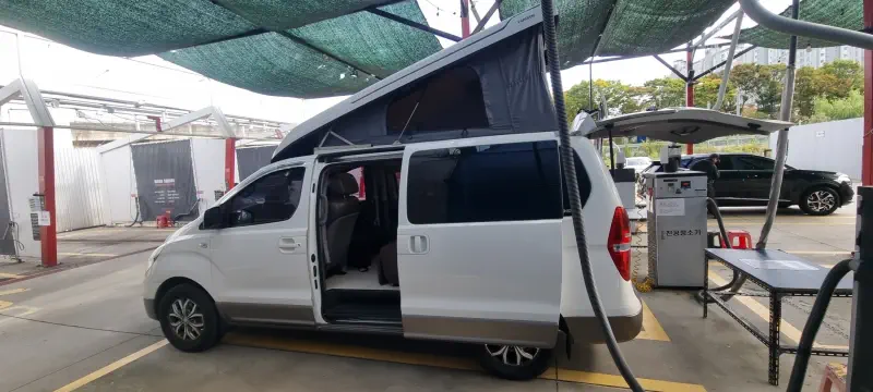 Hyundai Grand Starex