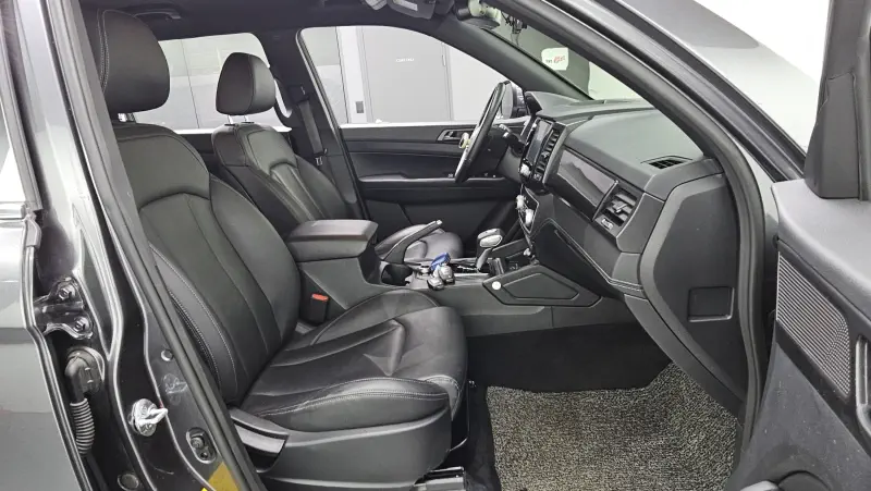 SsangYong Rexton Sports