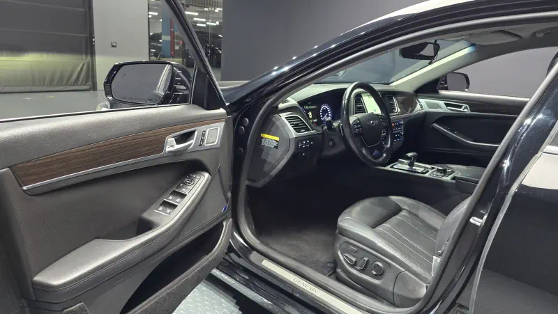 Genesis G80