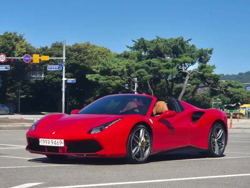 Ferrari 488
