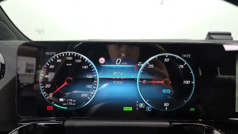 Mercedes-Benz EQA