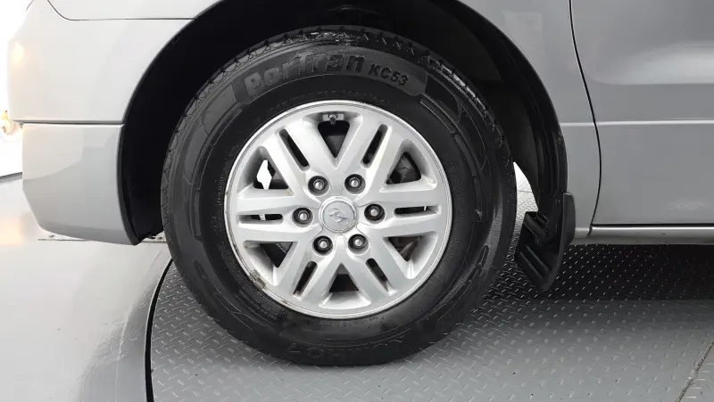 Hyundai Grand Starex
