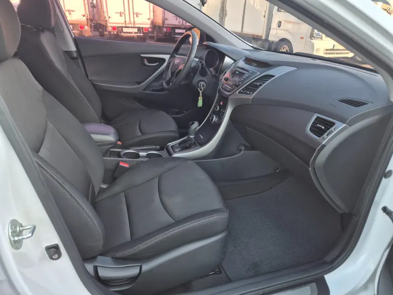 Hyundai Avante