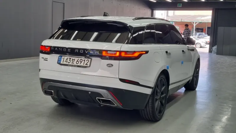Land Rover Range Rover Velar