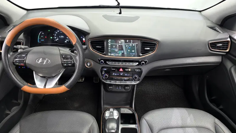 Hyundai Ioniq