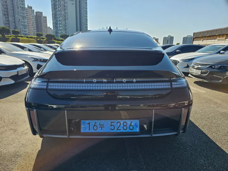 Hyundai Ioniq 6