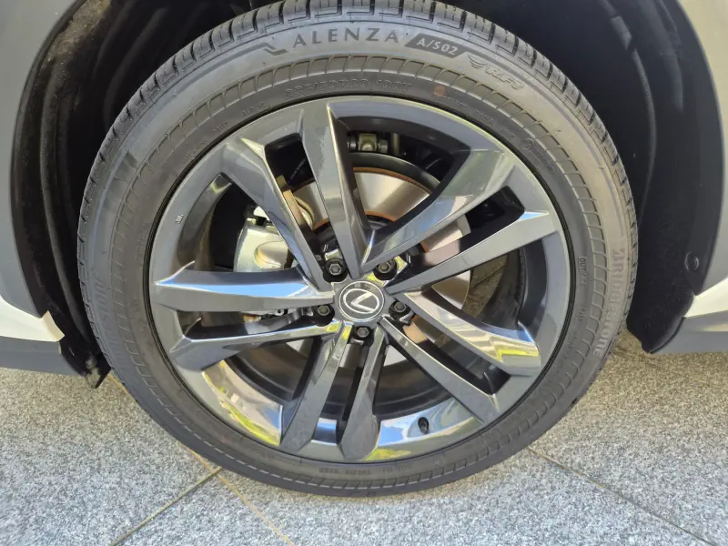 Lexus NX350h