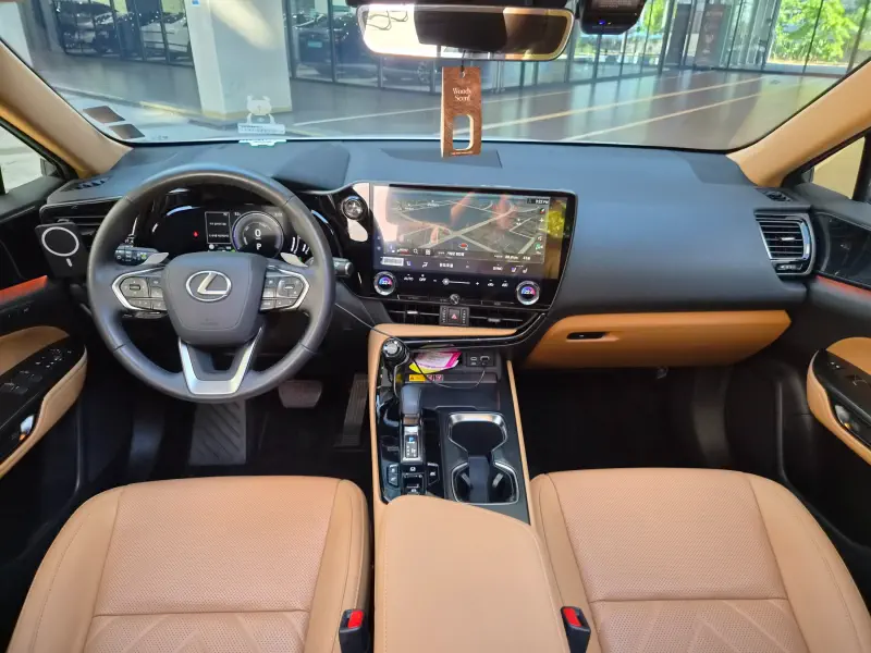 Lexus NX350h