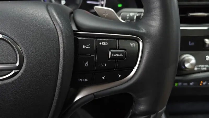 Lexus ES300h