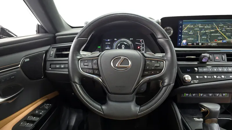 Lexus ES300h