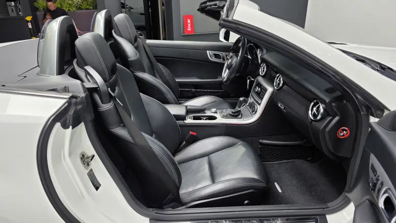 Mercedes-Benz SLK-Class