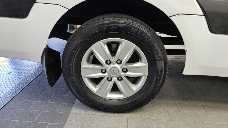 Hyundai H1