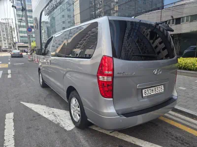 Hyundai Grand Starex