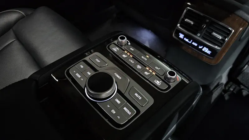 Kia K9