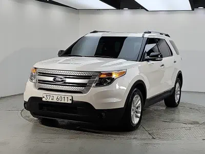 Ford Explorer, 2013 — купить с доставкой из Кореи
