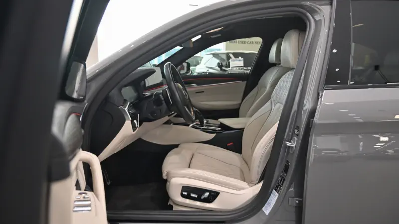 BMW 5-Series