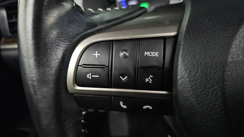 Lexus ES300h