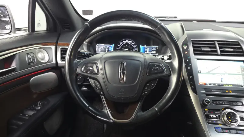 Lincoln Mkz