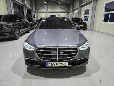 Mercedes-Benz S-Class 2